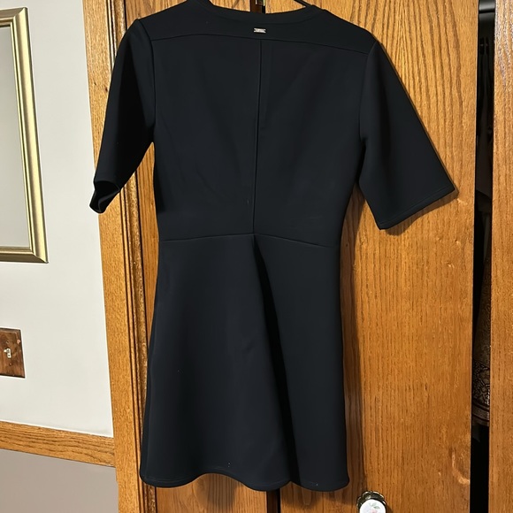 A / X Armani exchange S small gold zipper down the front black sweatshirt dress - Picture 6 of 8